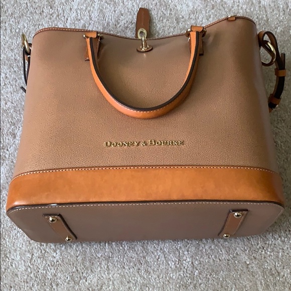 Dooney & Bourke Perry Handbag - Picture 4 of 7